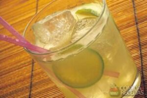 Caipirinha de Refresco 